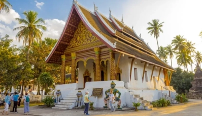 Voyage spirituel au Laos: temples emblématiques et lieux sacrés