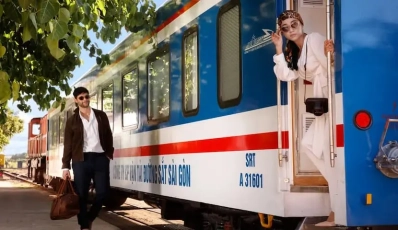 Experience A Luxury Train in Vietnam