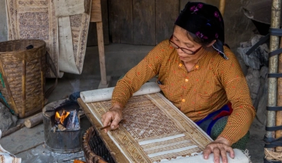 Hmong Linen Weaving: The Traditional Art of Lung Tam Village