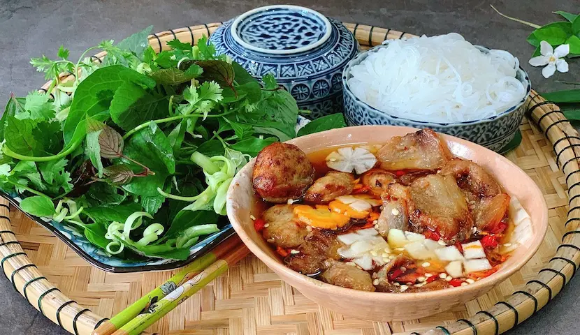 6 meilleurs restaurants locaux de Bun Cha à essayer dans le centre-ville de Hanoi