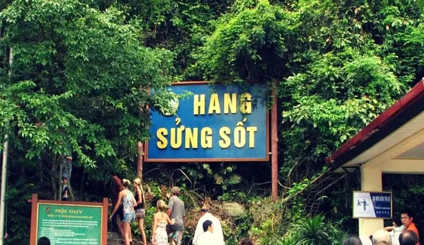 Grotte Sung Sot - une merveille magique de la baie d'Halong