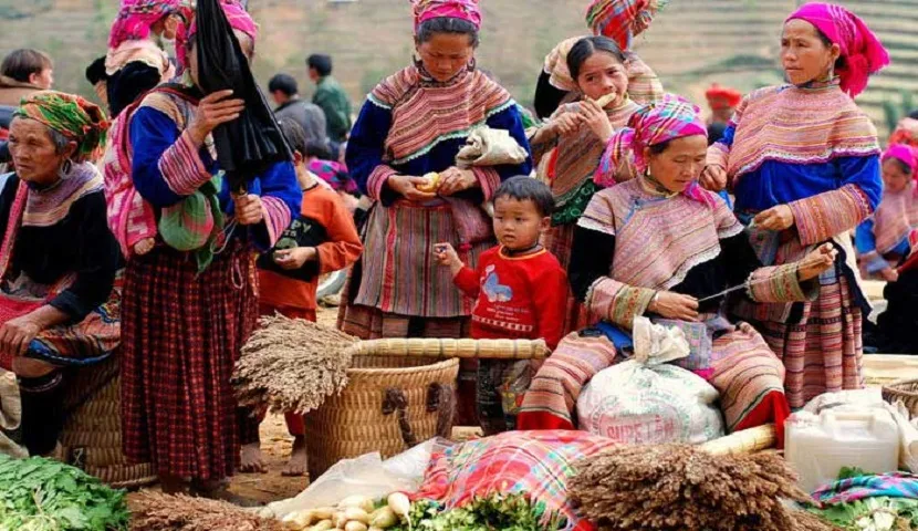 Top 15 mercati etnici nella montagna del Vietnam settentrionale