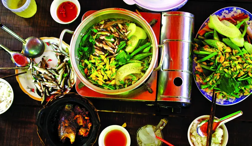 12 Typical Mekong Dishes in High-water Season