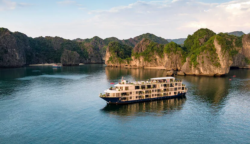 10 meilleures croisières de luxe dans la baie d'Halong