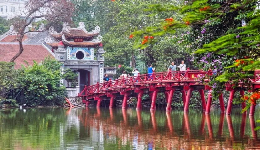 Tempio di Ngoc Son - la reliquia al cuore di Hanoi