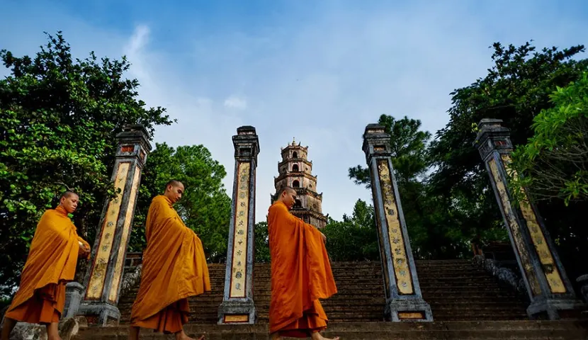 Temples and Pagodas in Hue: 8 Sacred Sites to Visit