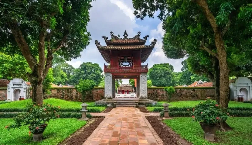 Tempio della Letteratura - La prima università del Vietnam