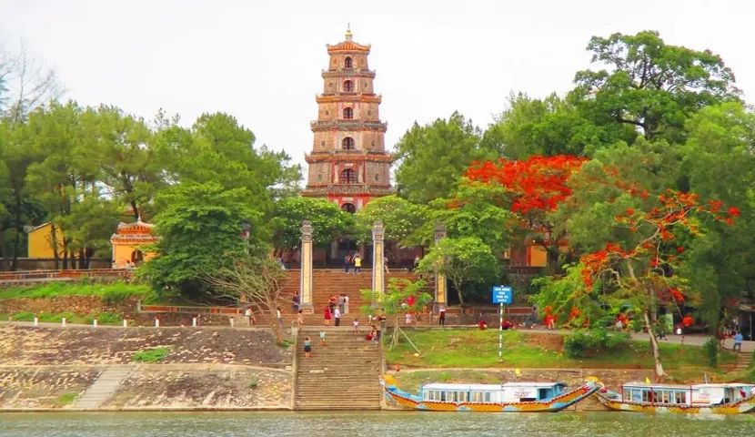 Pagode Thien Mu - la plus ancienne pagode de Hue
