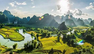How to get from Hanoi to Cao Bang?
