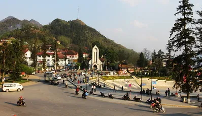 How to get from Hanoi to Sapa ?