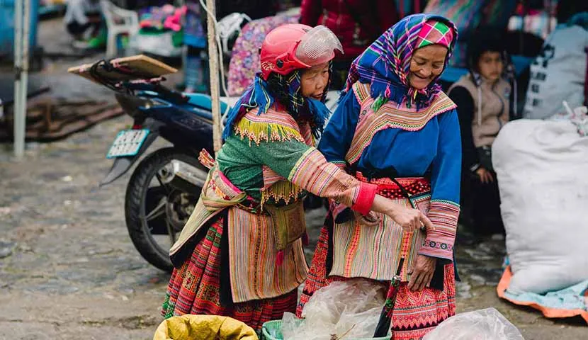 How to get from Sapa to Bac Ha?