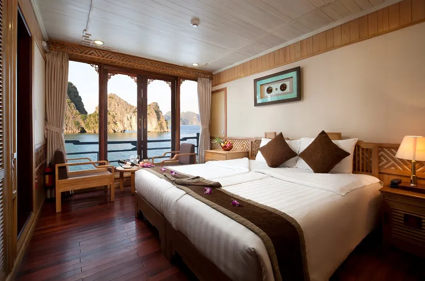 a room in an overnight halong bay cruise