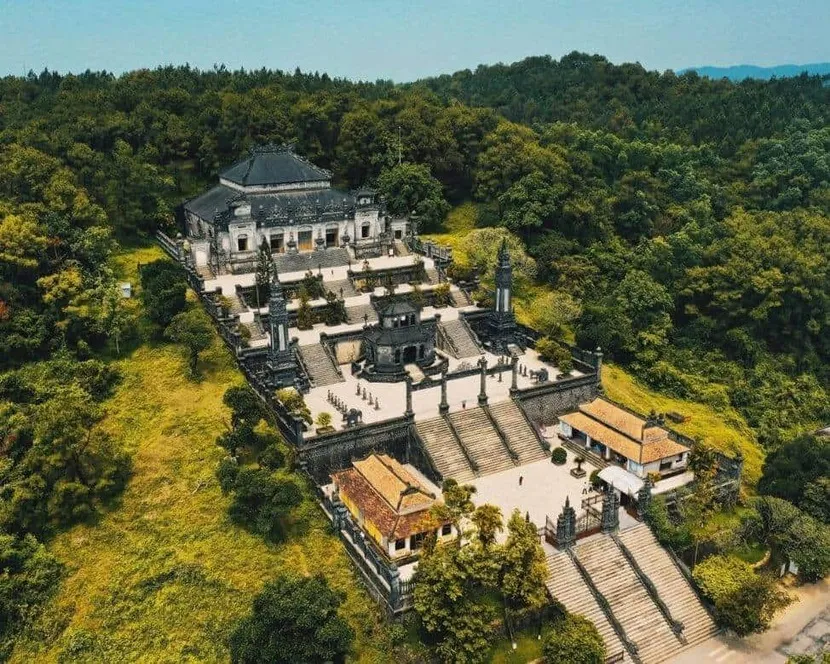 attractions in hue khai dinh king mausoleum