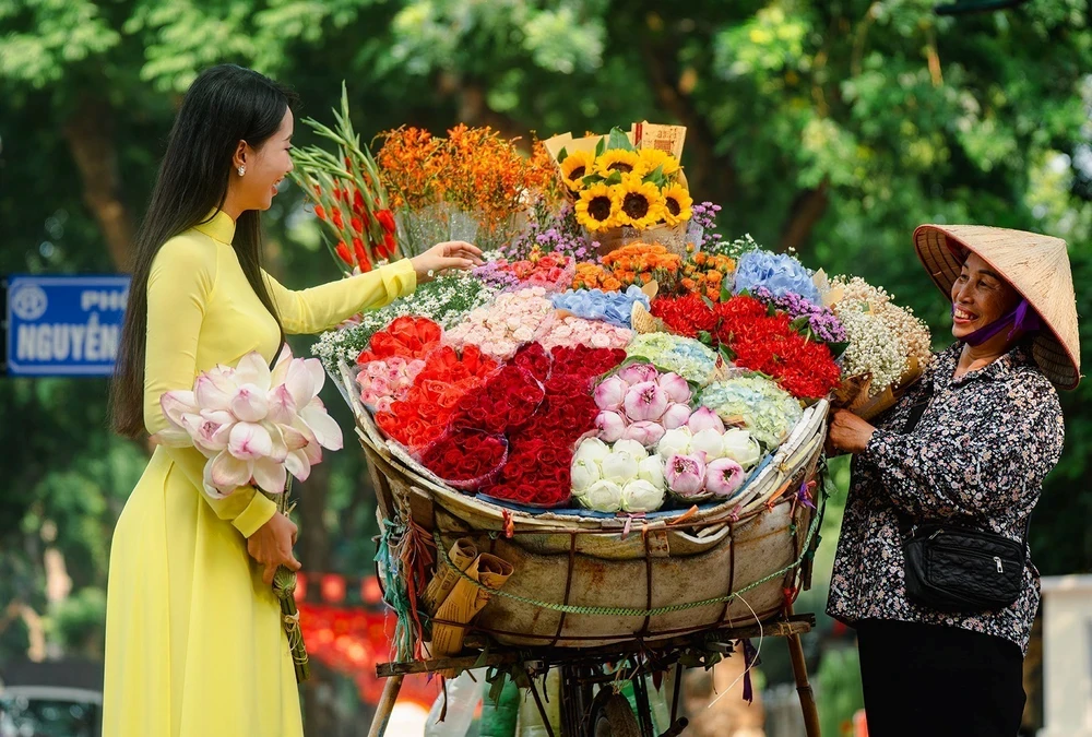 Flowers of old Quarter street in Hanoi