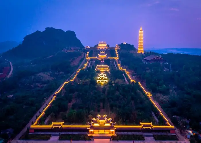 pagode bai dinh ninh binh