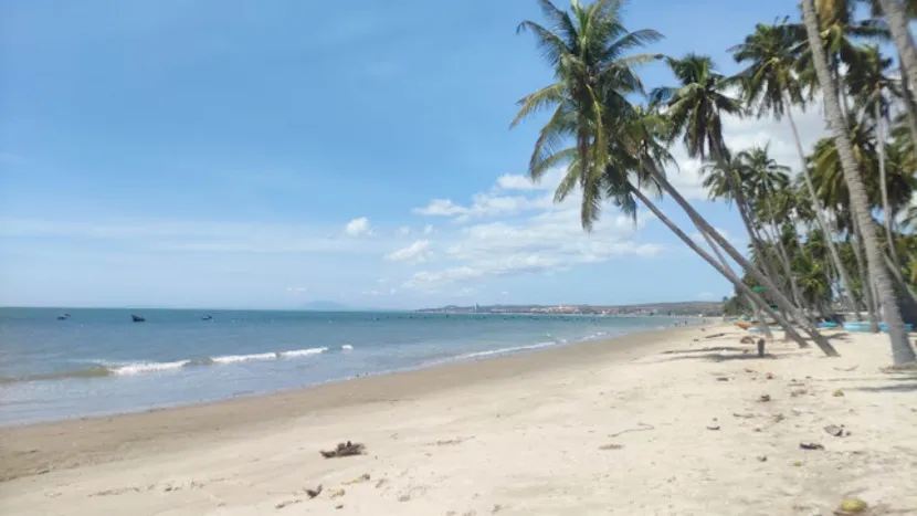 south vietnam beaches bai rang
