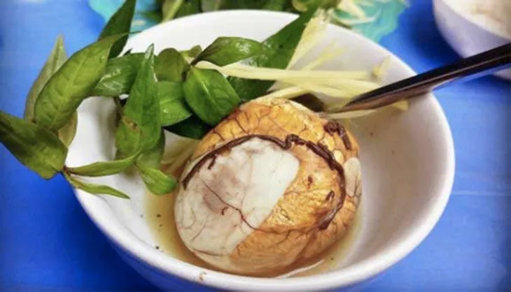 balut for breakfast in vietnam