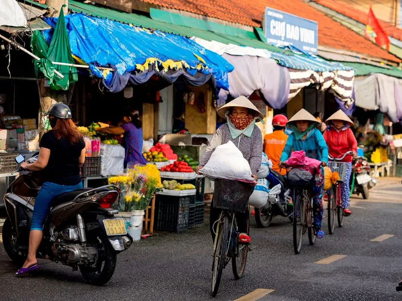 bao vinh market