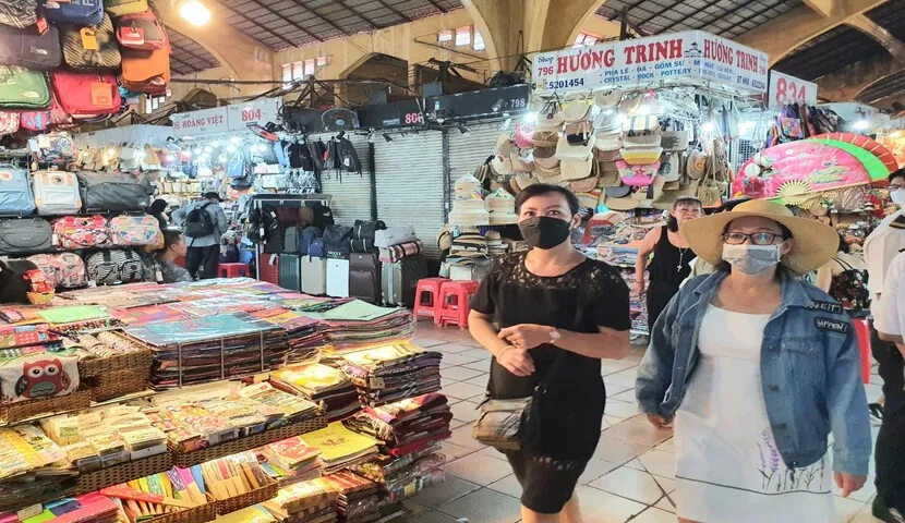 ben thanh market vietnam in november