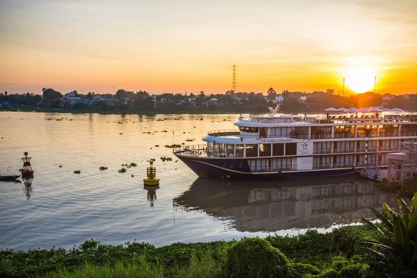 best month for mekong river cruise