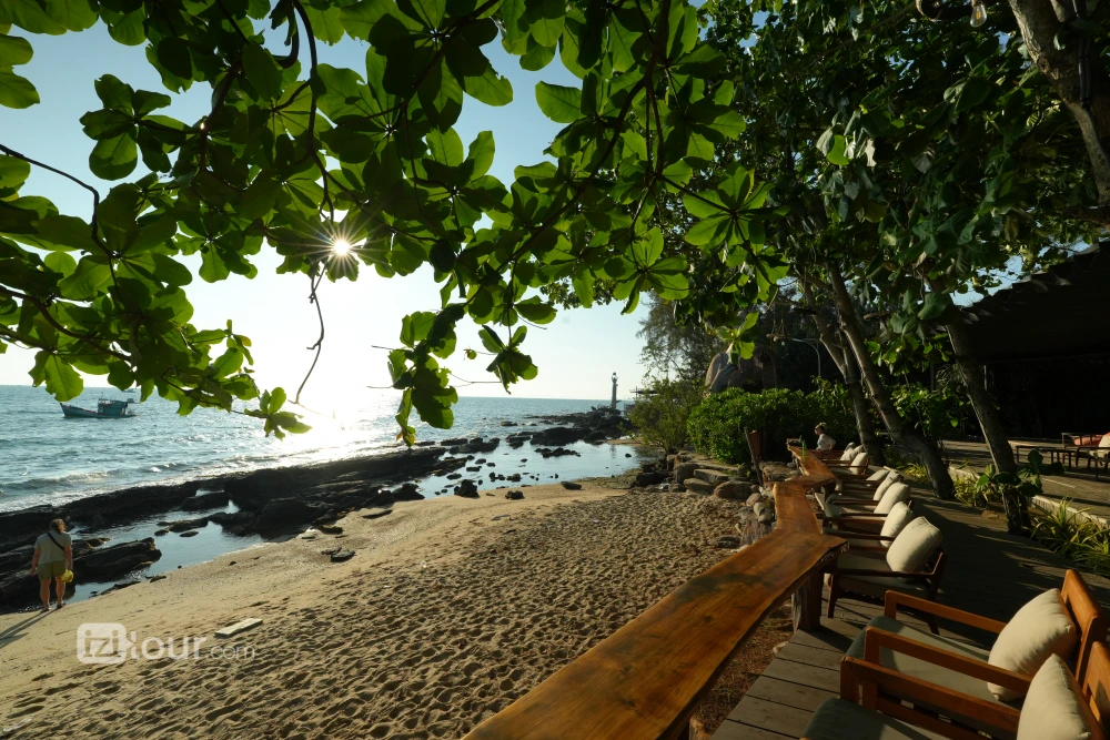best island sunrise phu quoc island