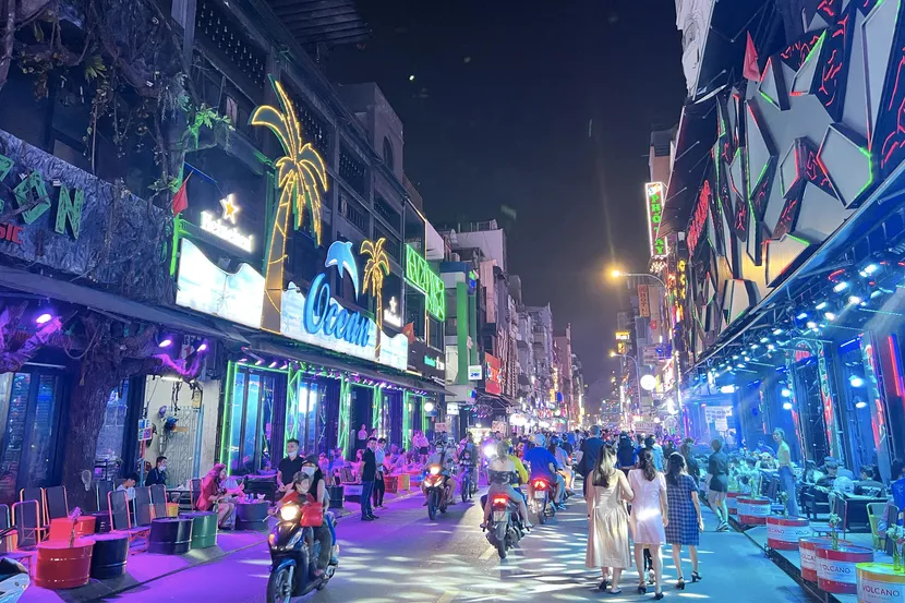 best things to do in ho chi minh city bui vien