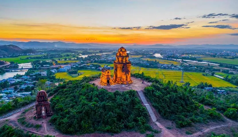 cham tower in binh dinh