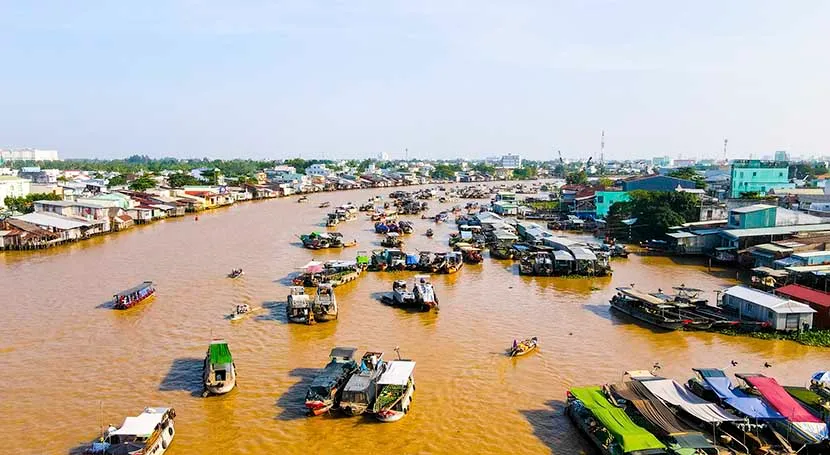 mercato galleggiante mekong