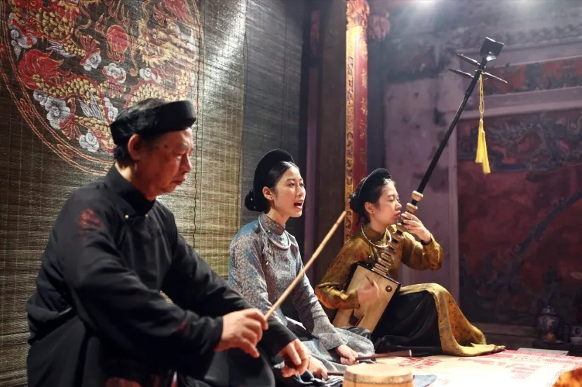 enjoy vietnamese traditional art performances during rainy days