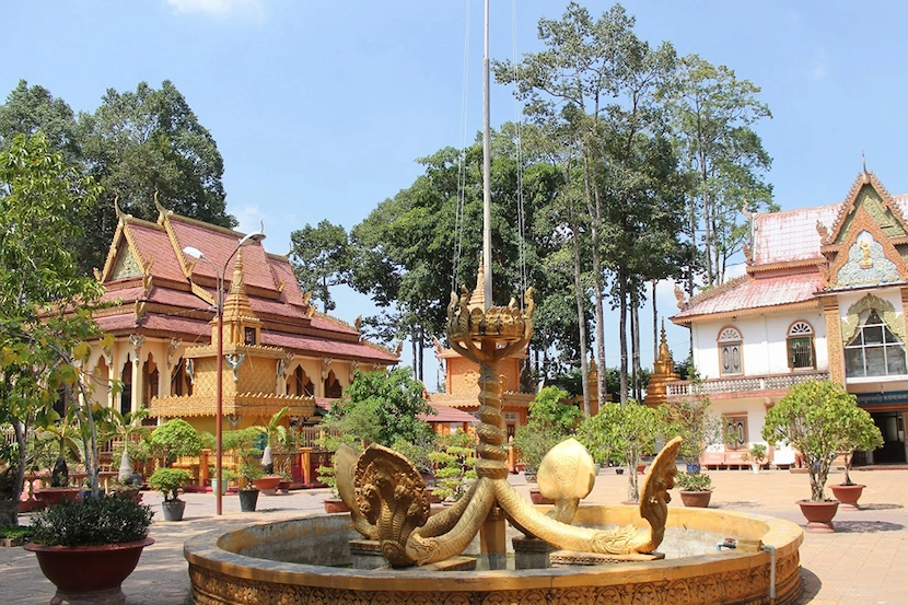 Pothisomron Khmer Pagoda