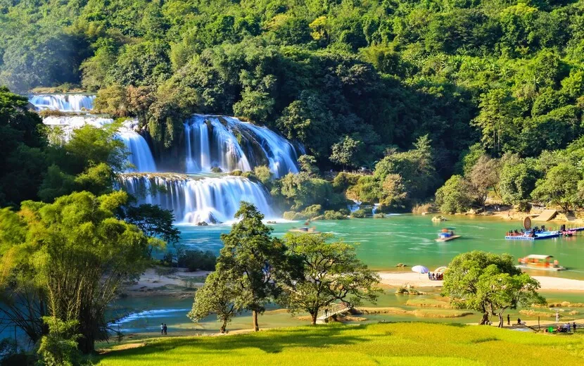 ban gioc waterfall northeast vietnam travel