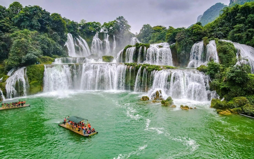 best time to visit cao bang, ban gioc waterfall