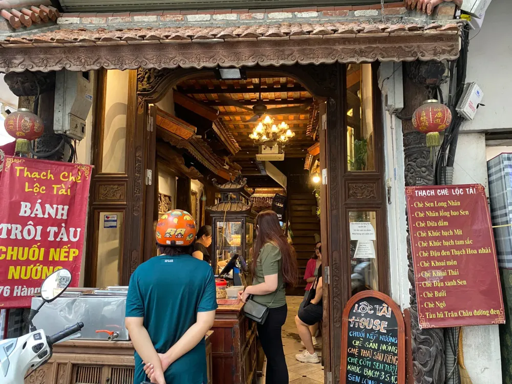 Loc Tai House – lugar emblemático de postres en Hanói