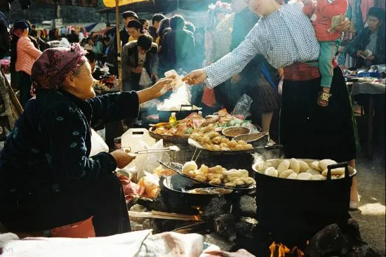 mercato etnico nord vietnam dong van