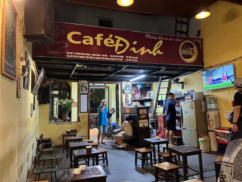 dinh hanoi best coffee shop