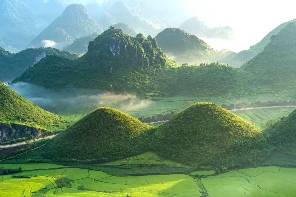 Colline del Seno della Fata ad Ha Giang