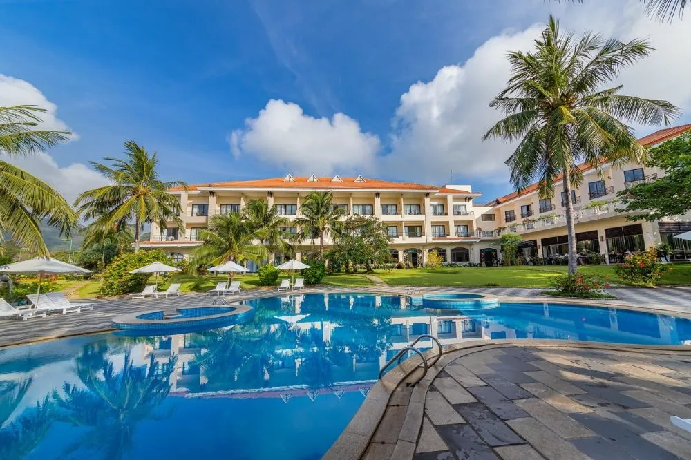 Green surroundings at Con Dao Resort