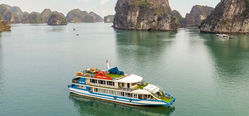 croisiere baie Halong guide cozy bay