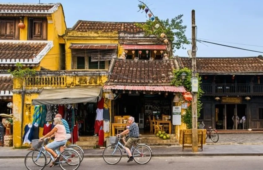 cycling in hoi an