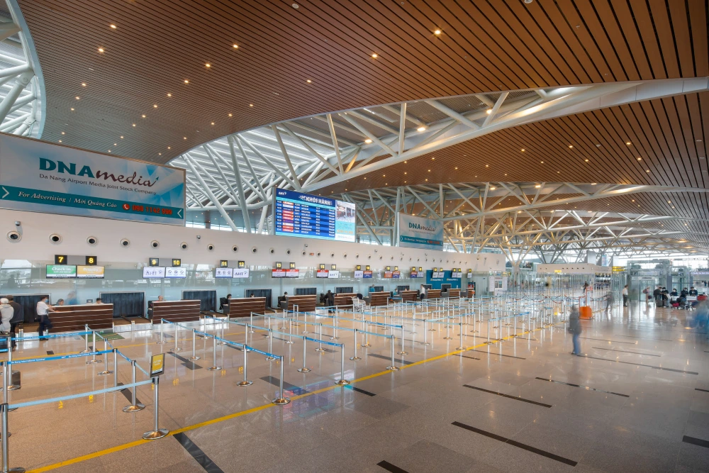 Da Nang international airport DAD