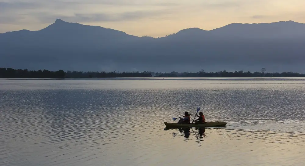 dak lak travel lak lake