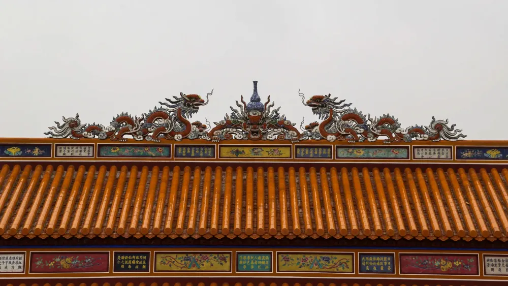 Vietnamese dragon symbol in ancient architecture