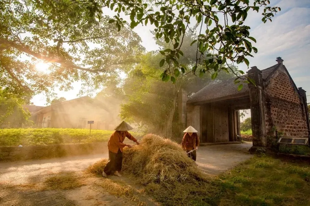 duong lam ancient village hanoi surrounding