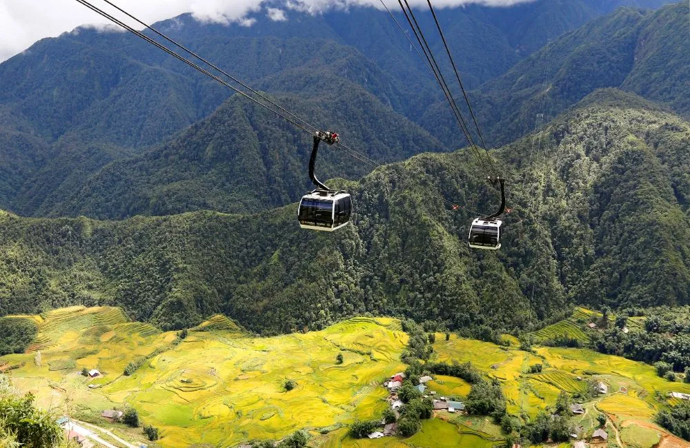 muong hoa valley view from cable car to fansipan summit