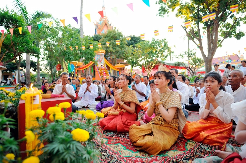 vietnam festivals chol chnam thmay