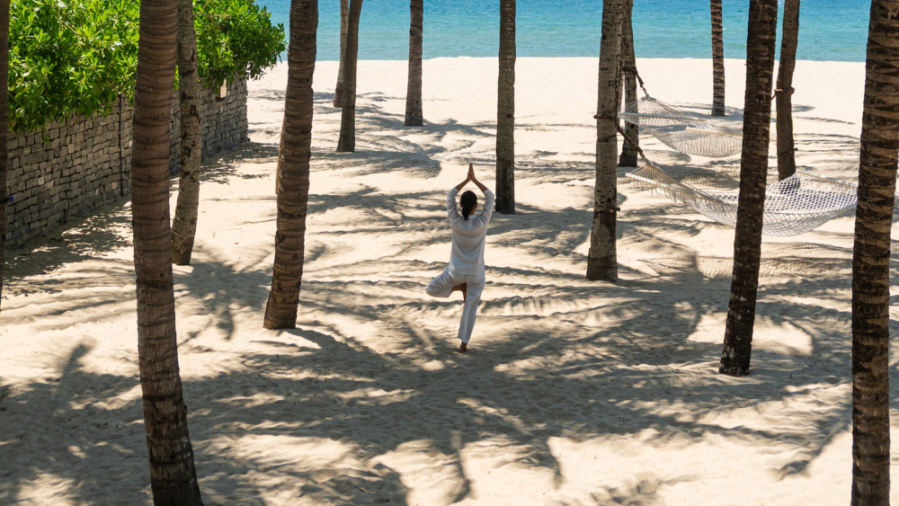 Yoga en Four Seasons The Nam Hai