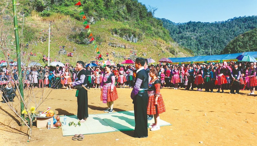 gau tao festival sapa ethnic group