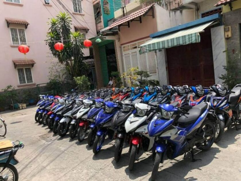 From Hai Phong to Halong Bay by motorbike