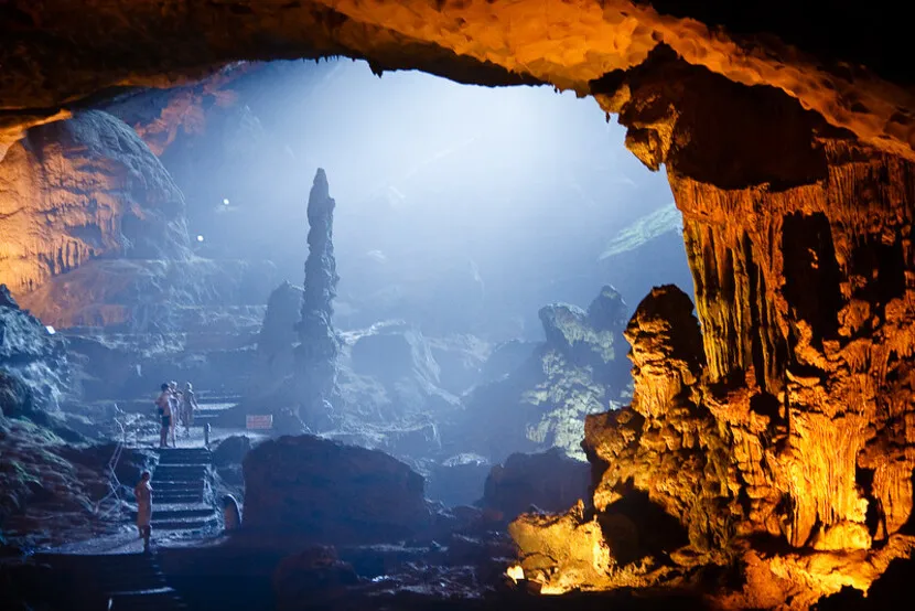 grotta della sorpresa hang sung sot baia halong 4