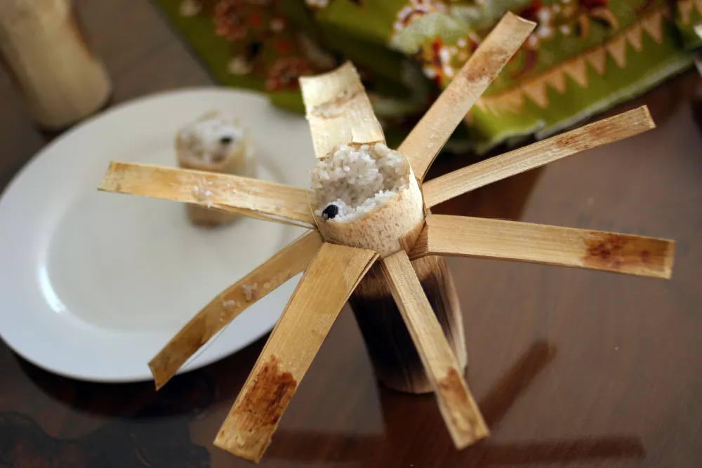 Kralan (Riz gluant au bambou)